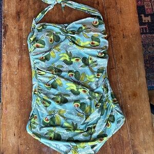 Bettie Page Pin Up Avocado Print Retro One Piece Swimsuit Pin-Up Bathing Suit